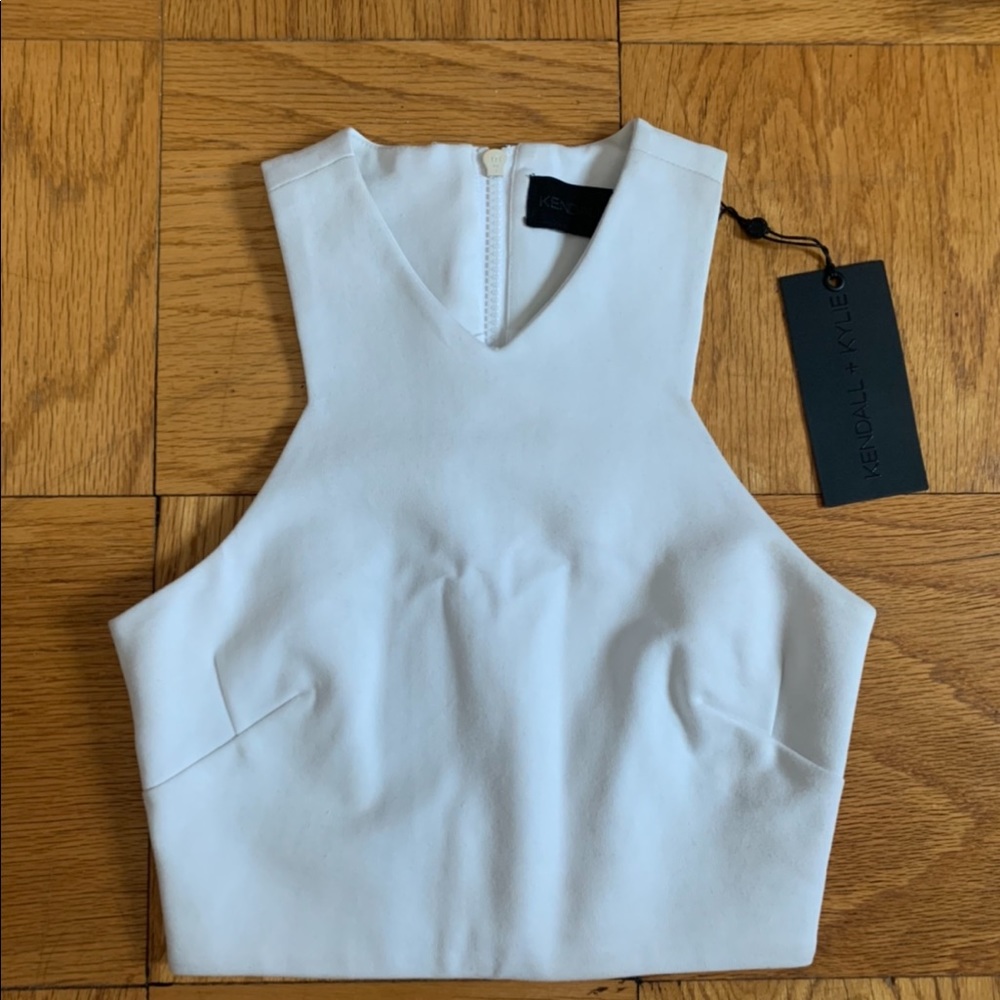 Kendall + Kylie White Crop Top, size XS